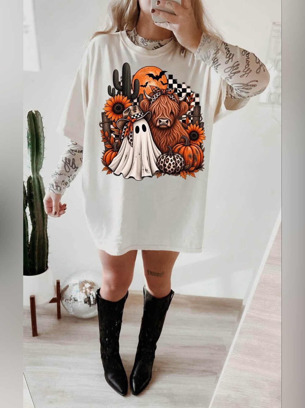 Gildan Halloween Highland Cow Ghost Tshirt Small-3X